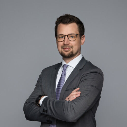 Dr. Stefan Humer