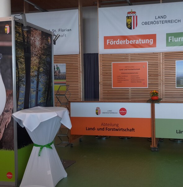 Messestand Agraria Ausschnitt.jpg